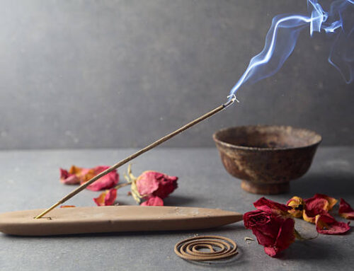 Why to choose Flower based incense sticks (Charcoal – Free) ?